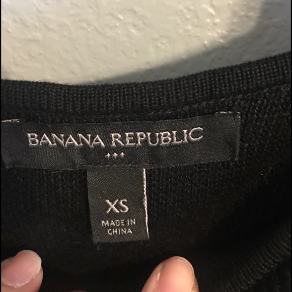 Banana Republic Off the Shoulder Top - Picture 5 of 6